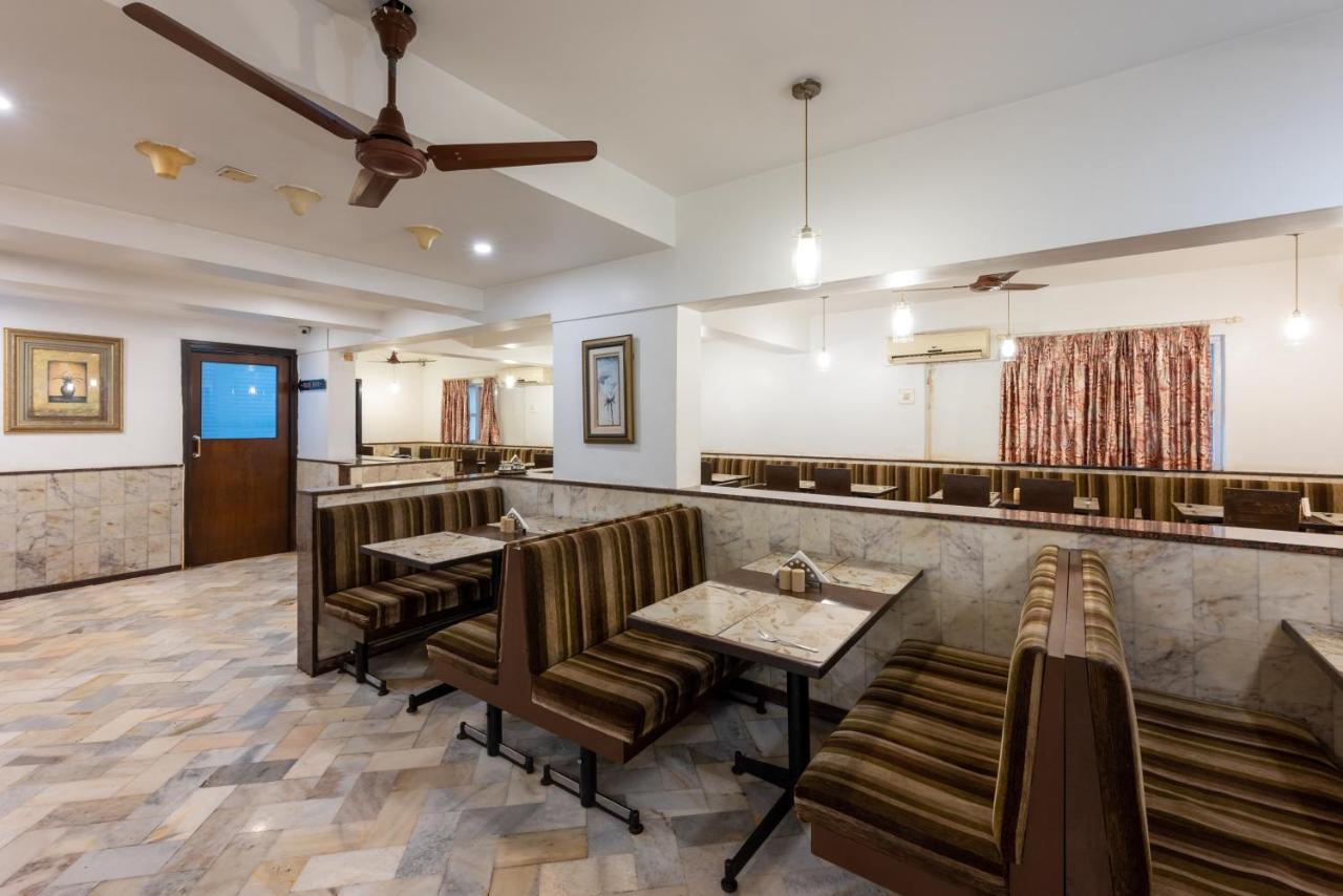 Hotel Balwas International Мумбаи Экстерьер фото